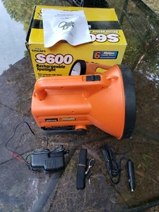 Cyclops S600 Rechargeable Spotlight - Picture 1 of 7