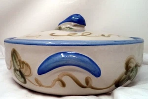 Patrón de uvas azules de cerámica John B Taylor 11" tureen + tapa - Imagen 1 de 8