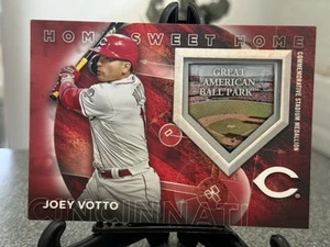 2024 Topps Home Sweet Home Joey Votto Commemorative Stadium Medallion Gold /10 - Imagen 1 de 2