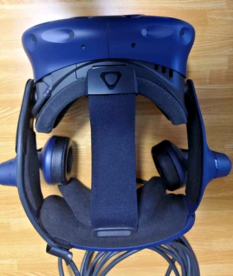HTC Vive Pro HMD Upgrade Kit VR Headset Only Blue Used from Japan - Image 1 of 4