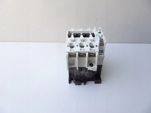 Danfoss Contactors 037H003113 CL 16 12 1 Piece - Picture 1 of 6