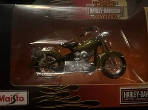 2011 Maisto Harley Davidson Motorcycles 1953 74FL Hydra Glide 1:18 Scale Diecast - Picture 1 of 2