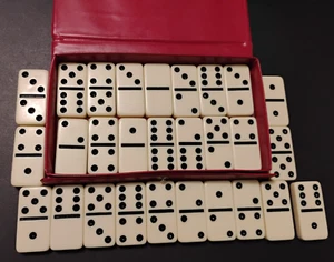 VTG Cardinal Double Six Catalin Dominoes Vinyl Carrying Case and Original Box - Picture 1 of 5