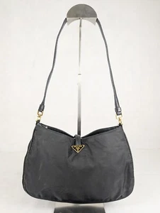 Echte PRADA Milano Tessuto Schultertasche einfarbig Viskose Nylon gesteppt formell schwarz - Bild 1 von 15