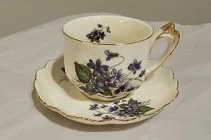 Burton & Burton Tasse & Untertasse Set Lila Veilchen Goldrand - Bild 1 von 4