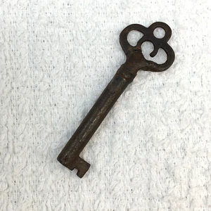 Llave esqueleto barril hueco vintage metal ornamentado #28 - Imagen 1 de 7