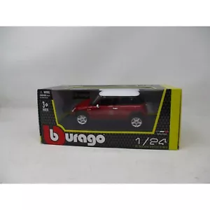 Burago 1:24 Die-Cast Mini Cooper - Picture 1 of 1