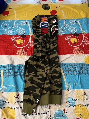 A BATHING APE (BAPE) FELPA CON CAPPUCCIO VERDE BAPE FAMO L