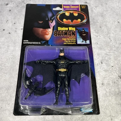 De colección Kenner Shadow Wing Batman Caballero Oscuro Sin usar, en caja - Sellado en tarjeta Foto 1 de 4
