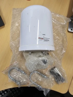 TerraWave® 2.4/5 GHz 6 dBi Wi-Fi MIMO Omnidirectional Antenna M6060060MO1D33602 - Image 1 of 3