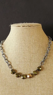 Collar Sabika Invierno 2013 Cristal Oliva y Melocotón 17"-19" Ancho 10.9mm HECHO EN EE. UU.  Foto 1 de 4