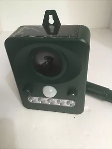 Solar Ultrasonic Animal and Bird Repeller Outdoor - Picture 1 of 8