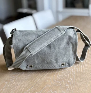 Think Tank Photo Retrospective 7M Shoulder DSLR Camera Bag Pinestone Green NWOT - Picture 1 of 11