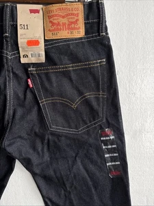NWT Levi's Strauss 511 Slim Jeans Size 31x32 Black Denim Dark Wash Flex Stretch - Picture 1 of 7