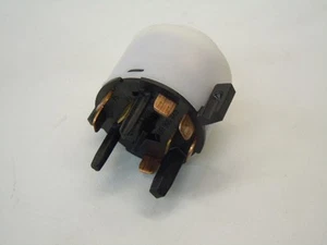 VW Transporter T5 Ignition Switch 4B0905849 - Picture 1 of 6