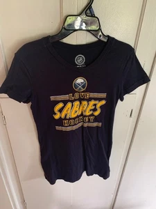 NHL - Buffalo Sabers Girls Fitted Graphic T-shirt - Girls Size XL (14/16) - Used - Picture 1 of 5