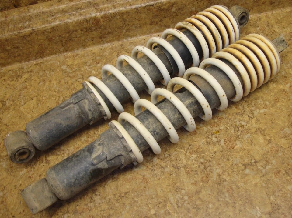 1989 铃木全地形车 LT250 LT 250 四运动四运动前减震悬挂弹簧  — 第 1/1 张图片