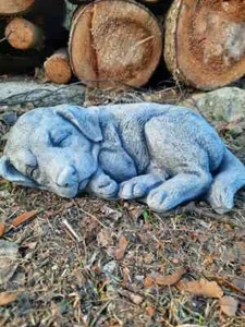 Steinfigur Beagle Hund liegend Garten Grab frostfest Gartenfigur   figur groß - Bild 1 von 1