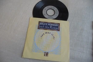 BRUCE HORNSBY 45T THE WAY IT IS/ THE RED PLAINS. 7" - Imagen 1 de 4