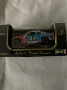 Revell 1:64 Diecast 1997-NASCAR-Bobby Hamilton-Goodys Petty STP Grand Prix - Imagen 1 de 4