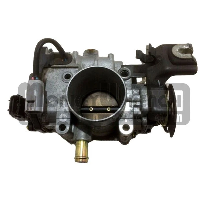 Carrocería del acelerador Toyota MR2 Spyder SMT usada completa Foto 1 de 1