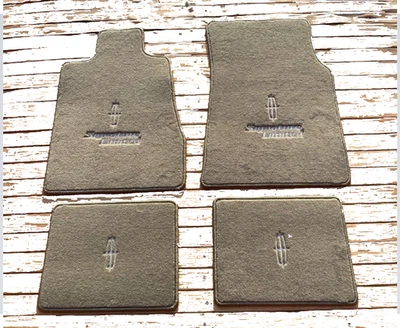 For Lincoln Town Car Signature Limited Floor Mats Carpet tan Set Of4 2003-2011 - Image 1 of 2