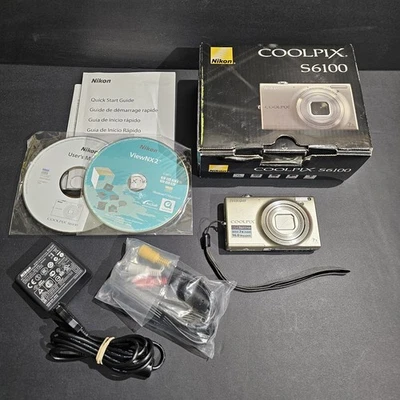 Cámara digital compacta NIKON COOLPIX S6100 16,0 MP, ancha 7x con caja y cargador Foto 1 de 4