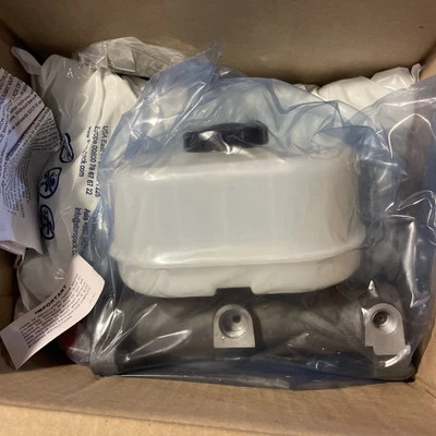 Brake Master Cylinder- MC390580 Workhorse - Image 1 of 2