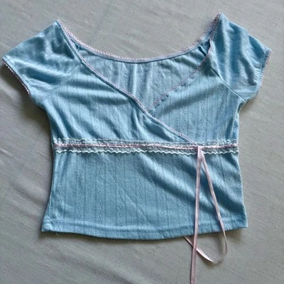 NWOT Shein Blue Coquette Y2K Crop Top Lace Trim Bow Size L - Photo 1/4