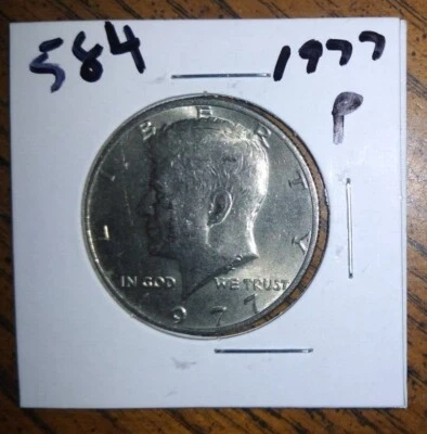 1977 - P Mint - Kennedy Half Dollar + Coin Holder - Lot# 584 - Image 1 of 2