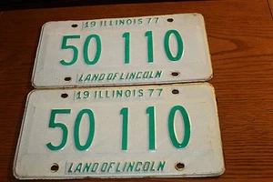 Vintage 1977 Illinois Land of Lincoln license plate Set! Front and Rear 50 110 - Picture 1 of 4
