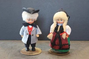 PAIR SWEET VTG GERMAN TINY DOLLS 1987 1988 IVV WANDERTAG ALBERTSHOFEN 6" - Picture 1 of 11