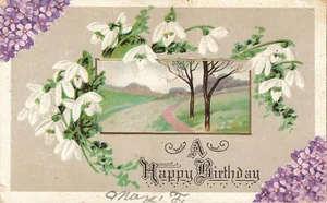 Postal de cumpleaños A Happy flores púrpura blanco en relieve - Imagen 1 de 2