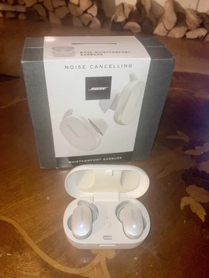 BOSE QuietComfort Noise Cancelling In-Ear Earbuds kabellose Kopfhörer Soapstone - Bild 1 von 4