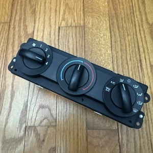 2005-2007 Ford F250 F350 Super Duty AC Heater Temperature Climate Control OEM - Picture 1 of 4