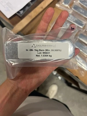 Lingote de barra de metal indio 99,999% 5N puro 1000 g (aprox. 1 kg./2,2 lbs) Foto 1 de 4