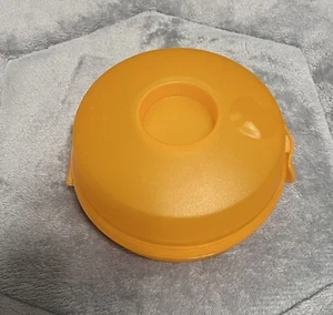 Vintage TUPPERWARE #4440 Sheer Orange Flip Top Bagel Container - Picture 1 of 7