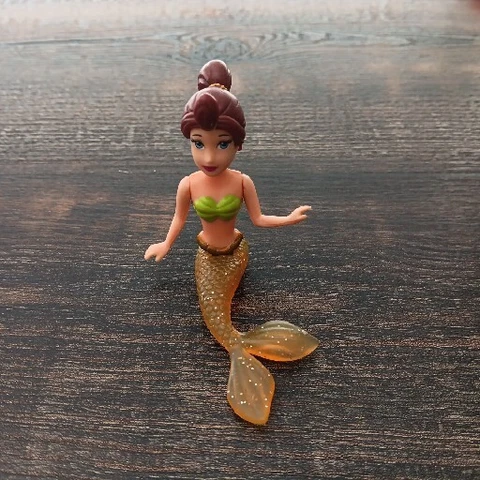 RARE 2011 Adella Ariel's Sister 4" Mattel Action Figure Disney Little Mermaid Cover