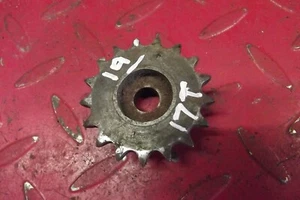 MATCHLESS G3L G80 M16 M18 NOCKENWELLE MAGNETO ANTRIEB RITZEL 17T REF19 - Bild 1 von 2