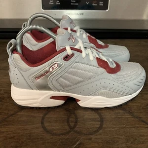 Reebok Women's 7 Gray And Maroon Athletic Sneakers RB408 FLU 1-120607 - Picture 1 of 10