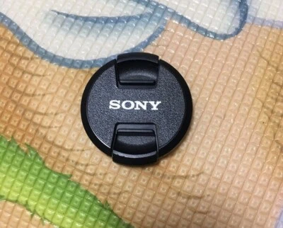 Sony NEW Snap On Lens Cap 49mm Cover Dust Protector For SONY E-MOUNT NEX Lens - Image 1 of 2