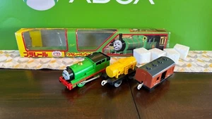 Thomas & Friends Plarail Percy 1995 con caja Tomy - Imagen 1 de 11