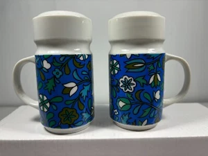 MCM MOD Salz und Pfefferstreuer blau Blumen groß 5" hoch Japan - Bild 1 von 8
