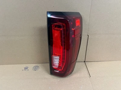 OEM 2020 2021 2022 2023 GMC SIERRA 1500 2500 LED LUZ TRASERA DERECHA ¡BONITO!! Foto 1 de 4