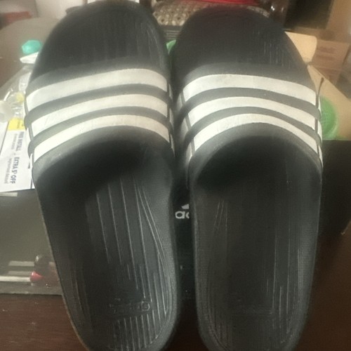 Scivoli sportivi Adidas Adilette unisex stile design blu navy negli Stati Uniti taglia 4