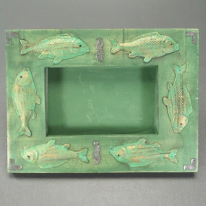 Green Wood Picture Frame With Metal Fish Accents 3" x 4.5" Photo Opening - Picture 1 of 11