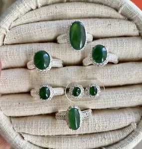 Closeout Großhandel Paket 7 Stck. 16,40ct Burma Klasse A Jadeit Cabochons & Certs - Bild 1 von 7