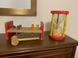 VINTAGE PLAYSKOOL TOYS DECOR BABY'S ROOM RETRO - Picture 1 of 4