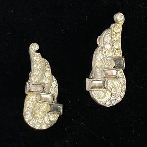 c1910 Art Nouveau Earrings Rhinestone Studded Silver Tone Antique Clip-On - Picture 1 of 5