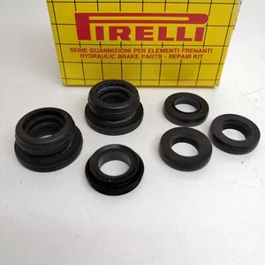 KIT GOMMINI POMPA FRENI FIAT RITMO - REGATA - UNO TURBO PIRELLI PER 71738443 - Picture 1 of 8